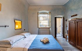 Romantic 5Vie Capis