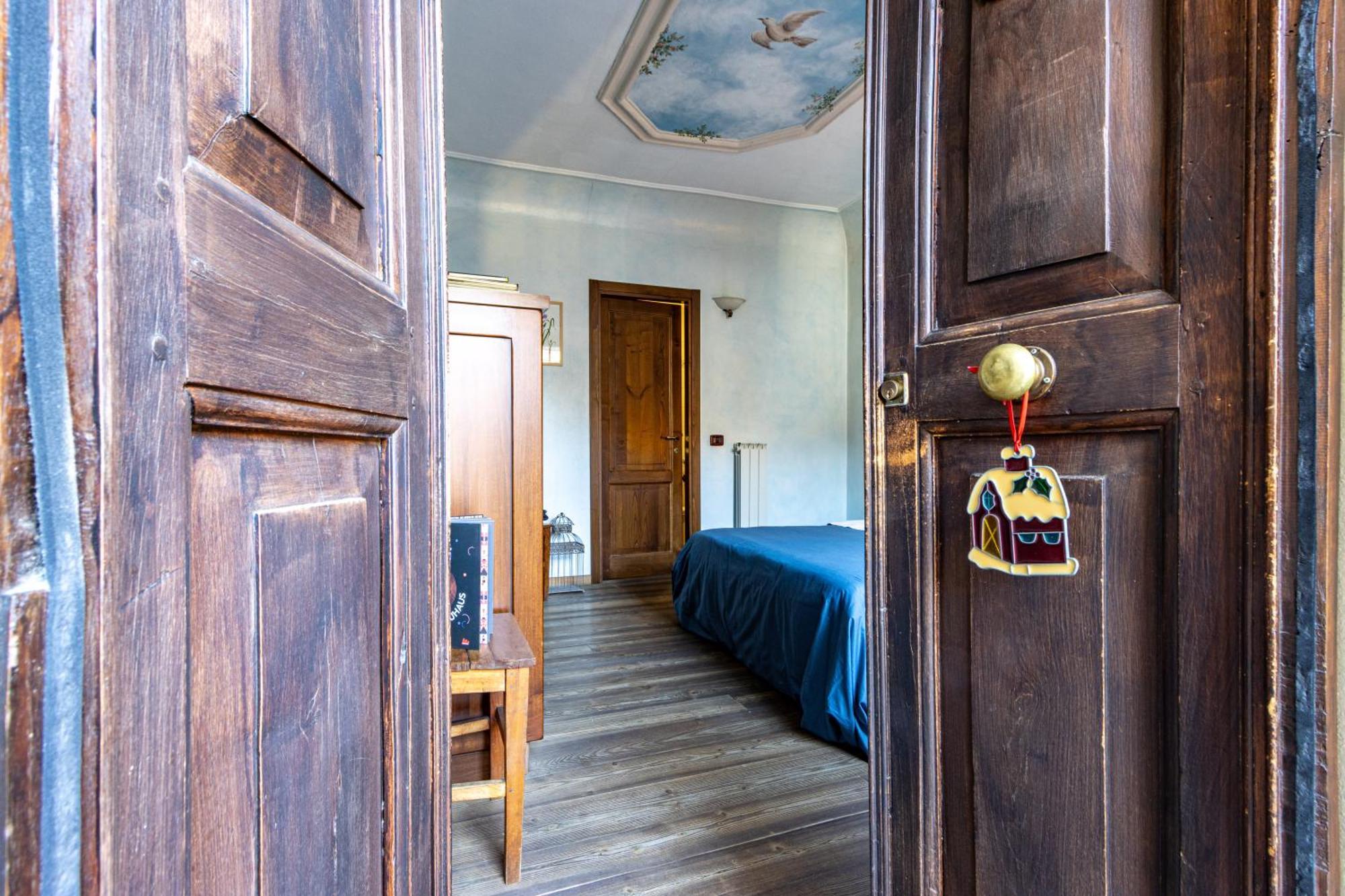 Romantic 5Vie Capis Domodossola Esterno foto